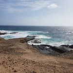 בית אירוח La Caleta Arico 2 *
