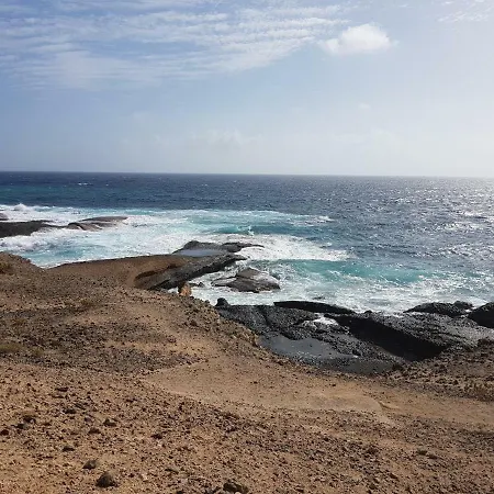 Rum i privatbostad La Caleta 2 *