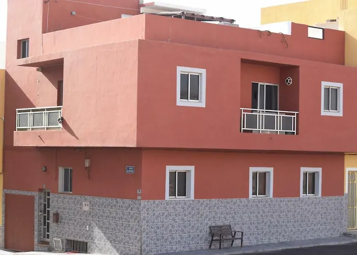 Pansiyon La Caleta Arico 2